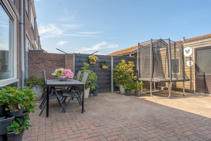 Foto 36 van Begoniastraat 6