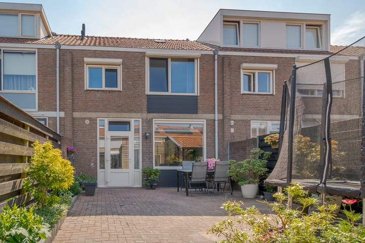 Foto 40 van Begoniastraat 6