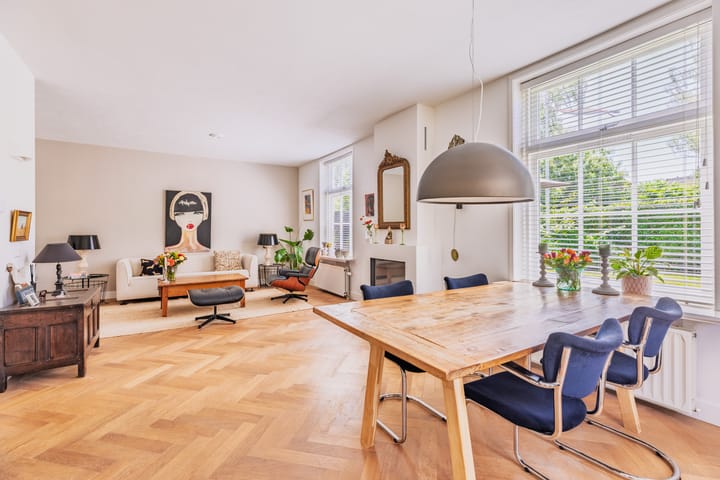 Foto 13 van Valkenaarstraat 31