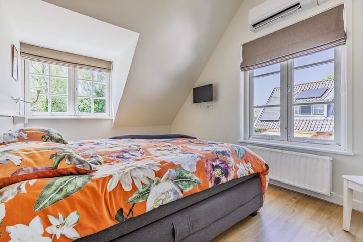 Foto 24 van Valkenaarstraat 31