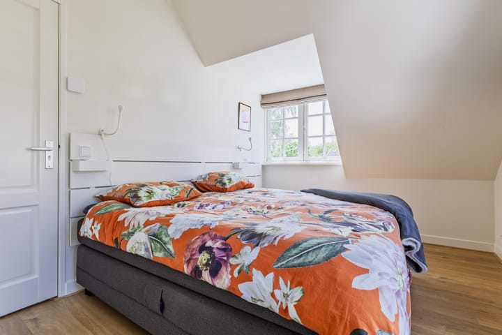 Foto 25 van Valkenaarstraat 31