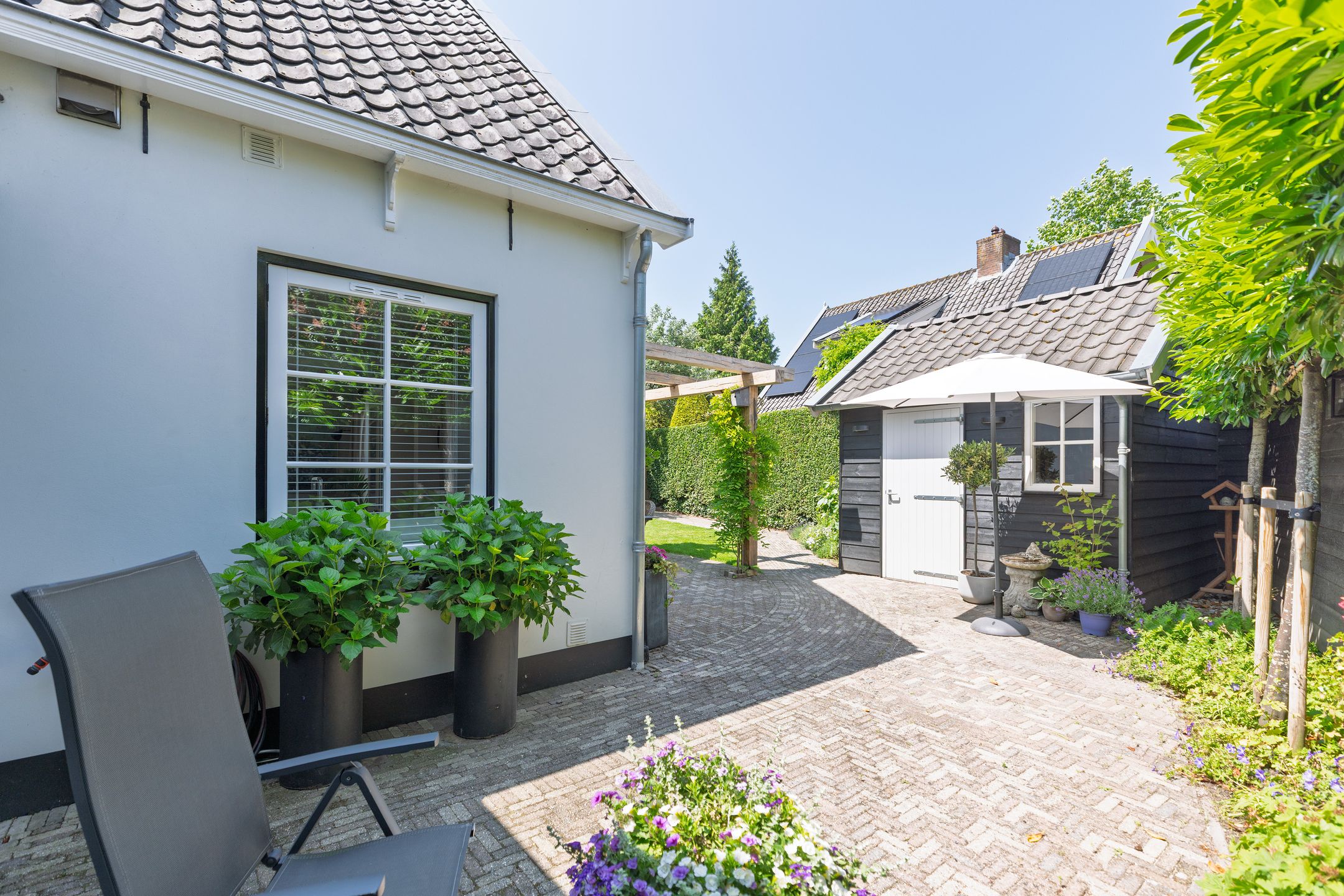 Photo 42 of Valkenaarstraat 31