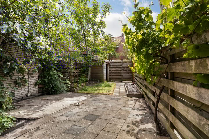 Foto 27 van Jan Lievensstraat 35