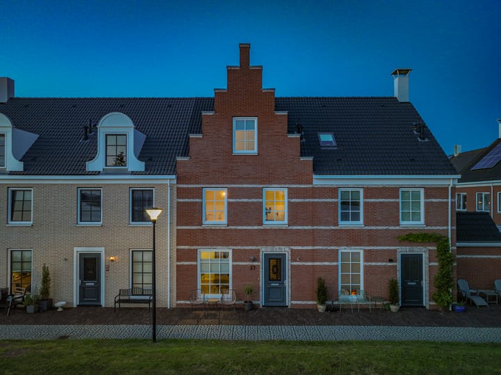 Foto 1 van Dwinger 27