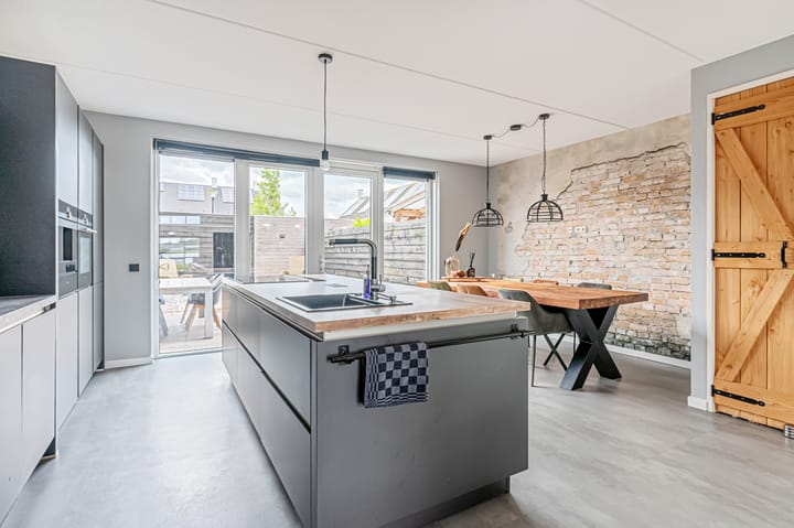 Foto 12 van Dwinger 27