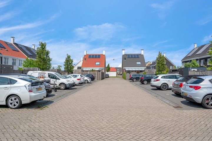 Foto 50 van Dwinger 27