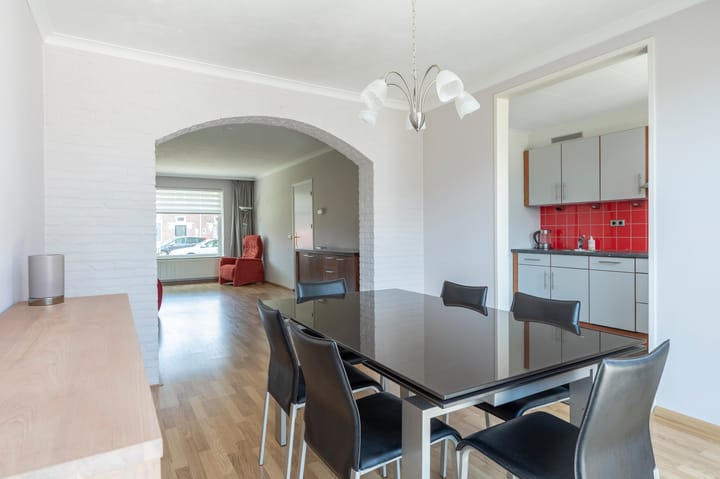 Foto 15 van Henri Jonasstraat 29