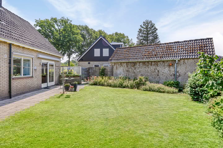 Foto 25 van Valderseweg 7