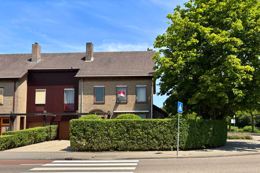 Photo 1 of Burgemeester Aalberslaan 39