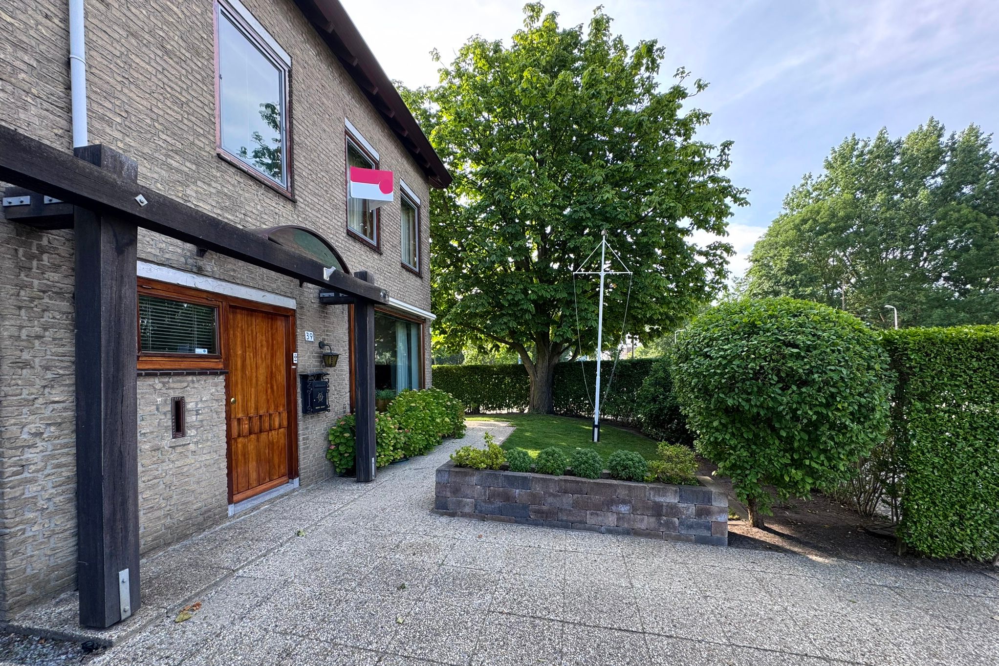 Photo 45 of Burgemeester Aalberslaan 39