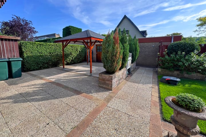 Foto 50 van Burgemeester Aalberslaan 39