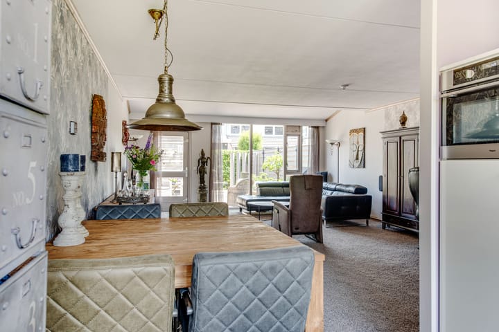 Foto 10 van Egelantier 6