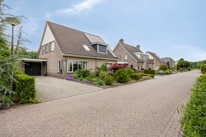 Foto 39 van van de Wall Bakestraat 3