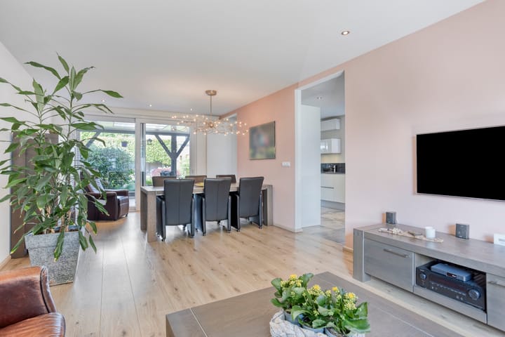 Foto 9 van Haardboomstraat 17