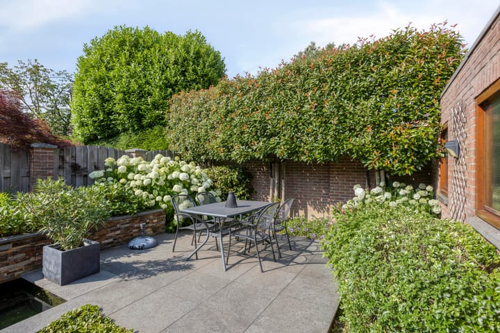 Foto 15 van Haardboomstraat 17