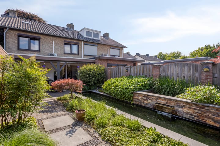 Foto 16 van Haardboomstraat 17