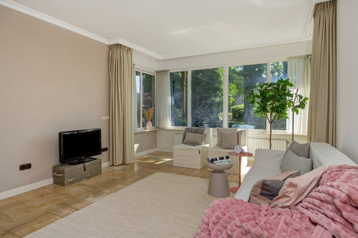 Foto 4 van Deken van der Cammenweg 48