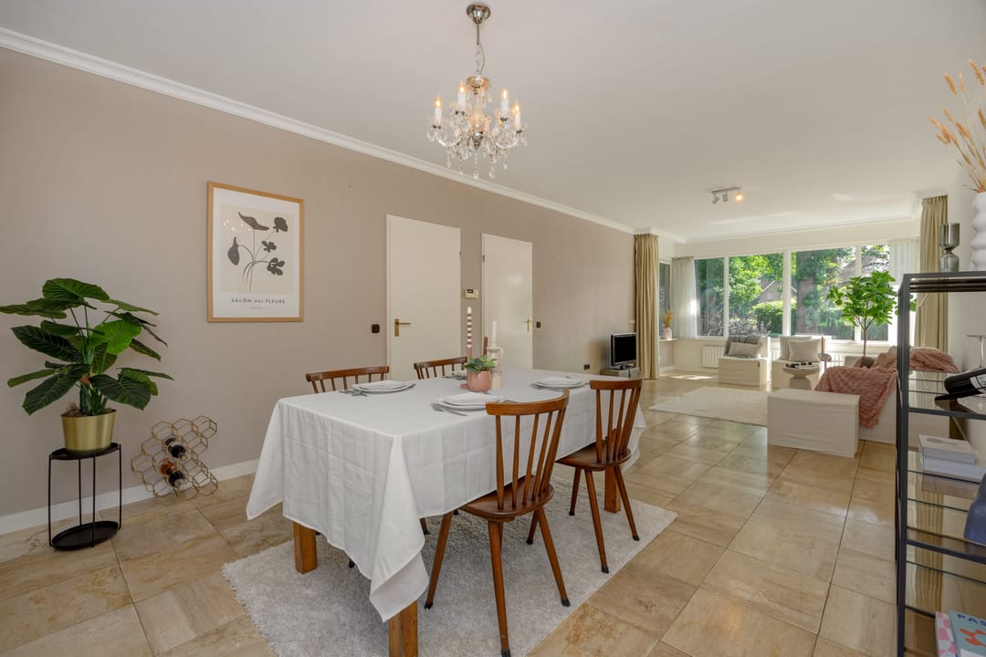 Photo 11 of Deken van der Cammenweg 48