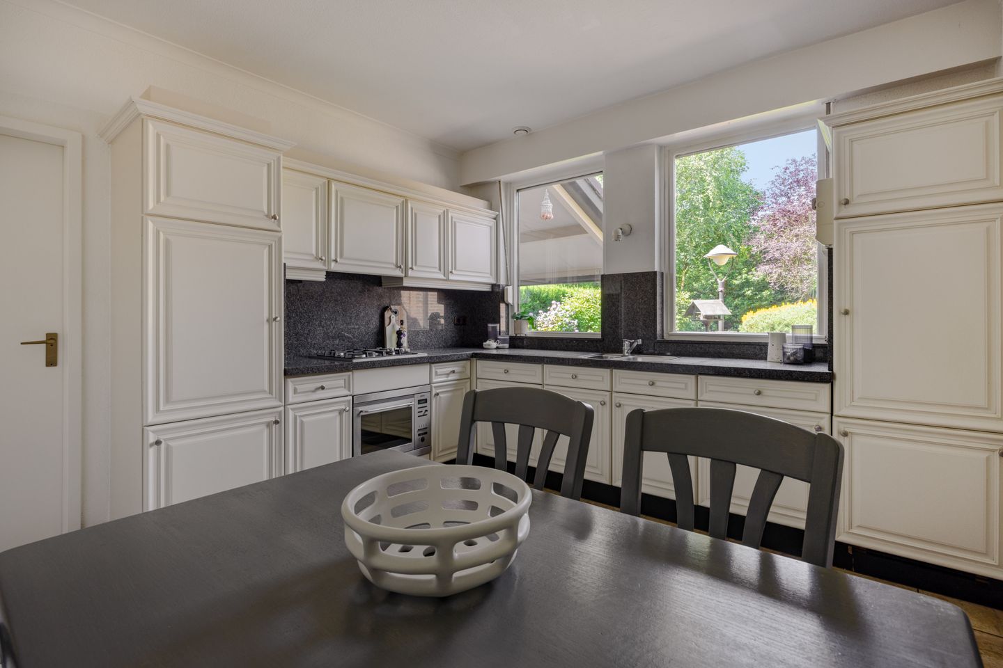 Photo 14 of Deken van der Cammenweg 48