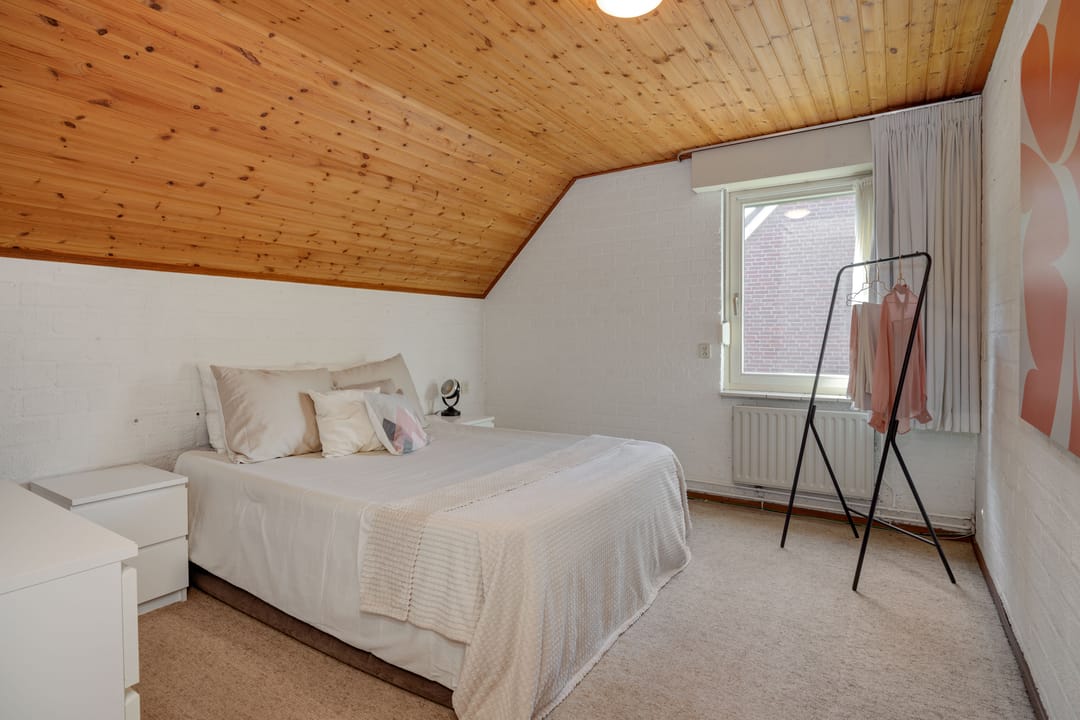 Photo 23 of Deken van der Cammenweg 48