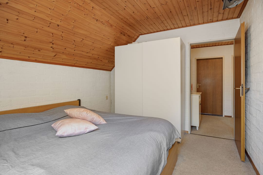 Photo 26 of Deken van der Cammenweg 48