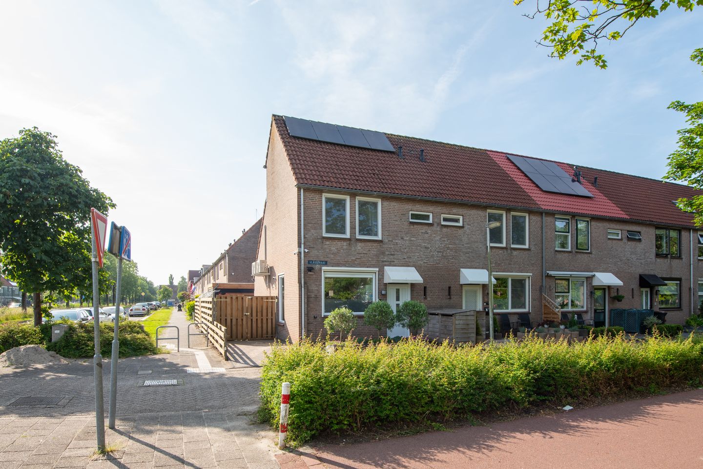 Photo 44 of Vlasstraat 38