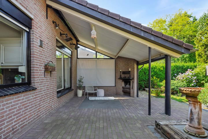 Photo 36 of Deken van der Cammenweg 48