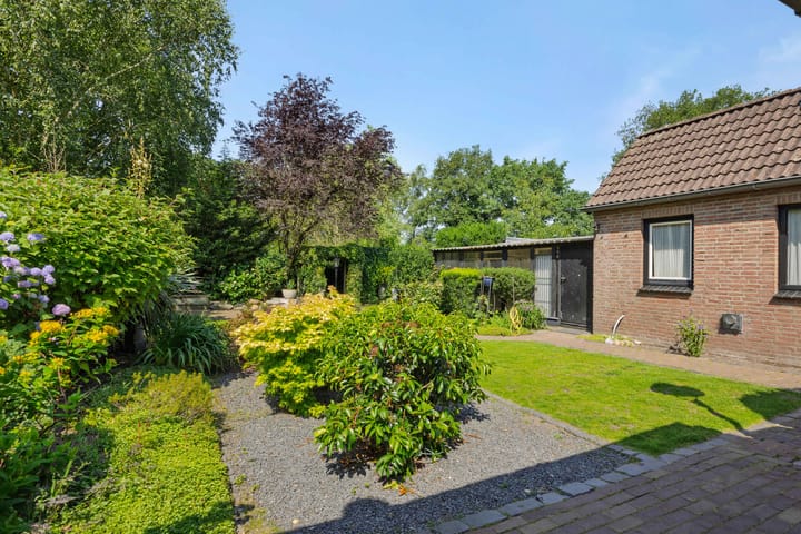 Photo 39 of Deken van der Cammenweg 48