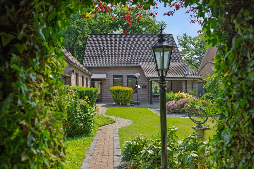 Photo 43 of Deken van der Cammenweg 48