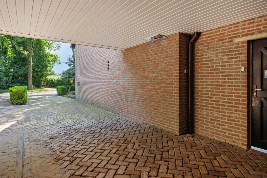 Photo 46 of Deken van der Cammenweg 48