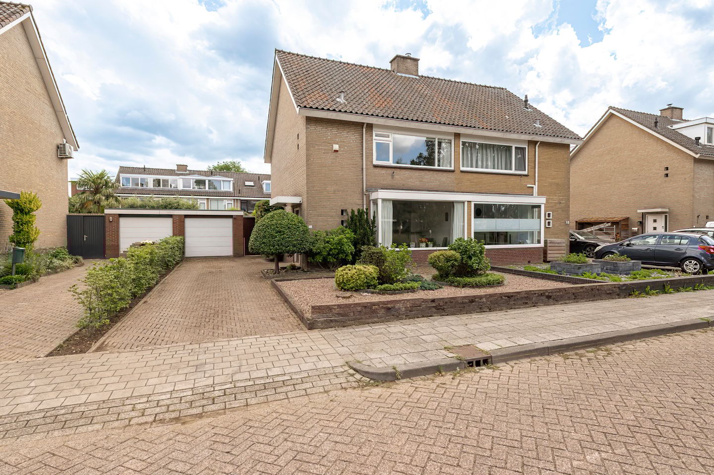 Foto 1 van Weidsteeg 55