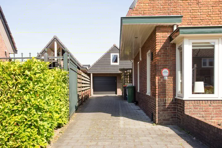 Photo 36 of Everard Meysterweg 41