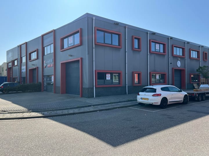 Handelsweg 8, Rhoon