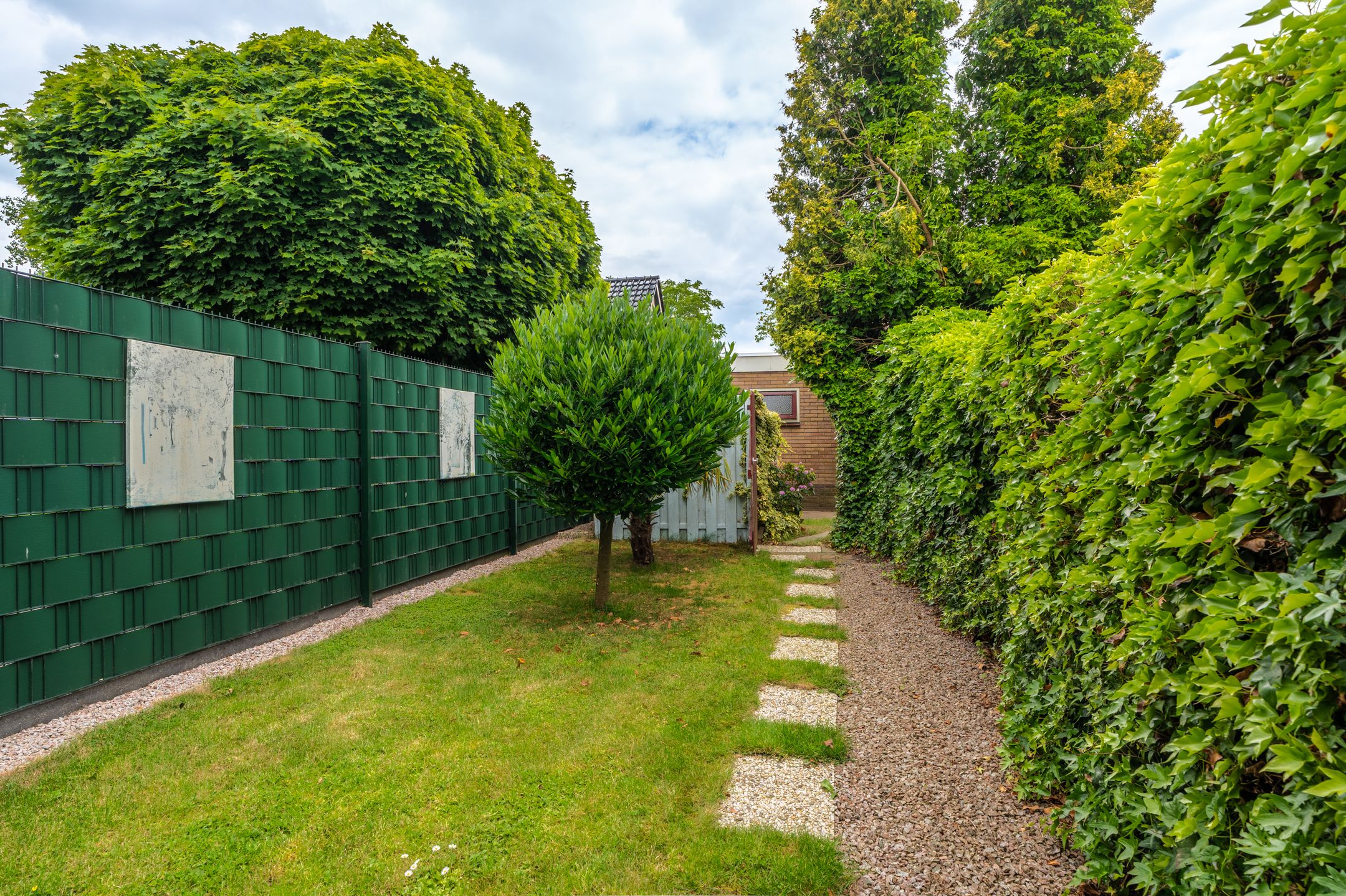 Foto 15 van Veurste Rou 1