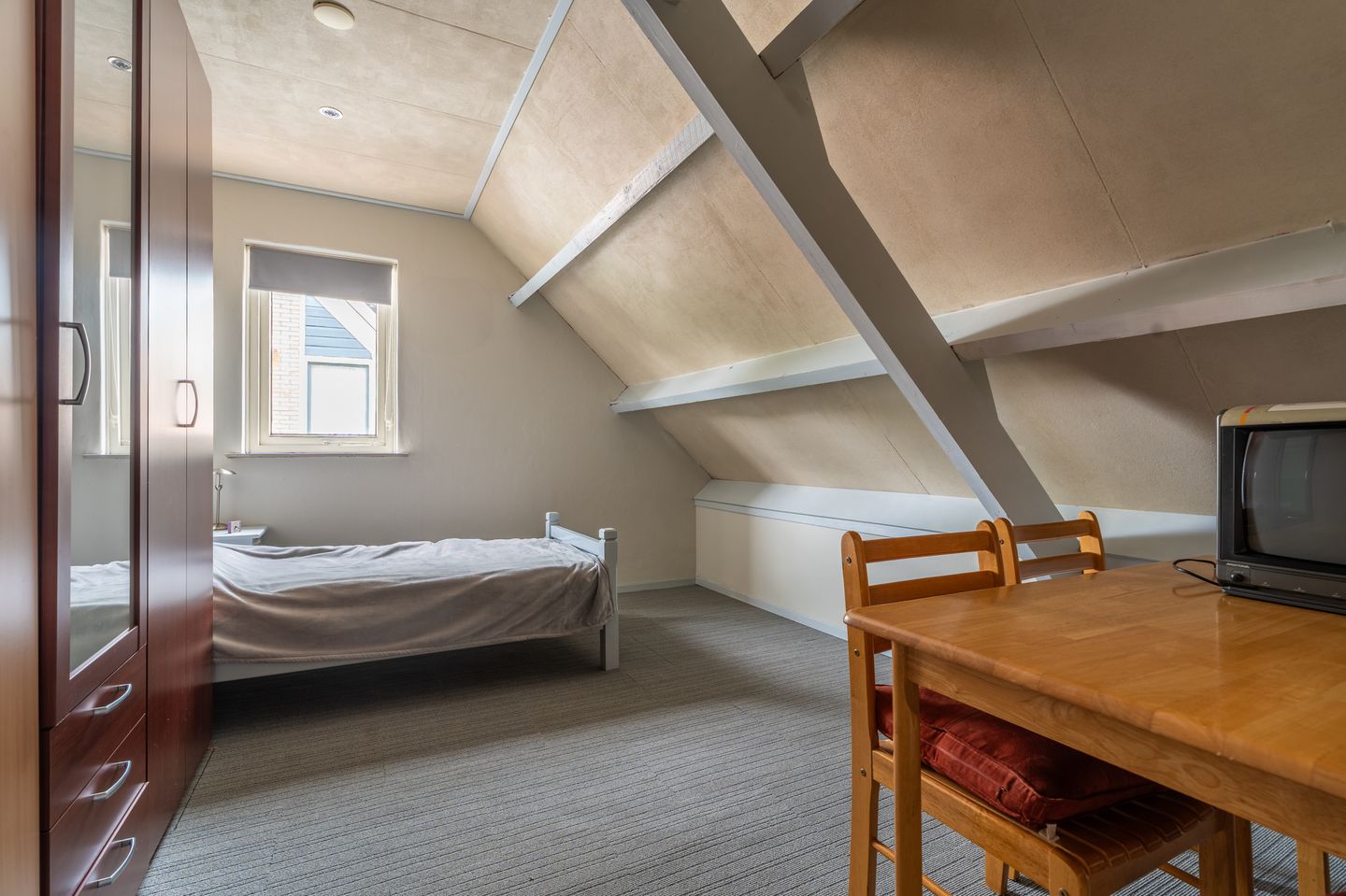 Foto 44 van Veurste Rou 1