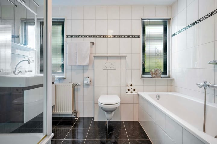 Foto 28 van Saffierstraat 15