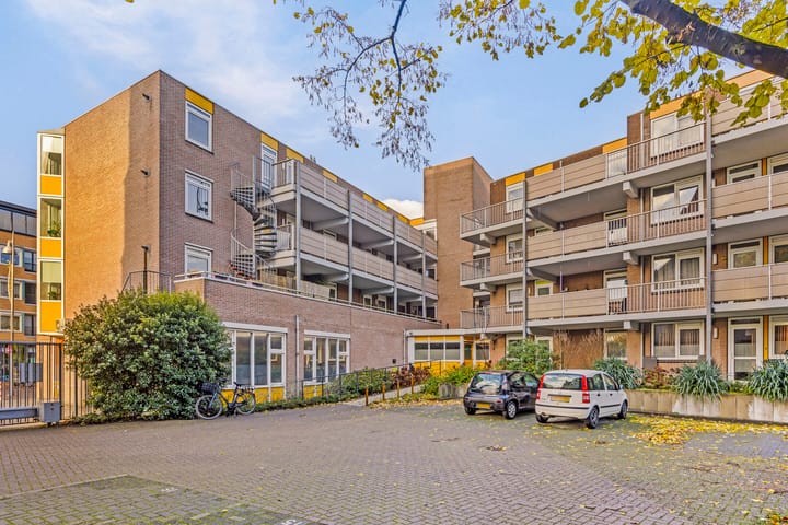 Photo 37 of Kalverstraat 51