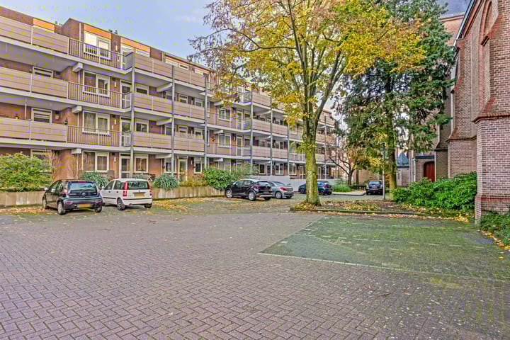 Photo 39 of Kalverstraat 51