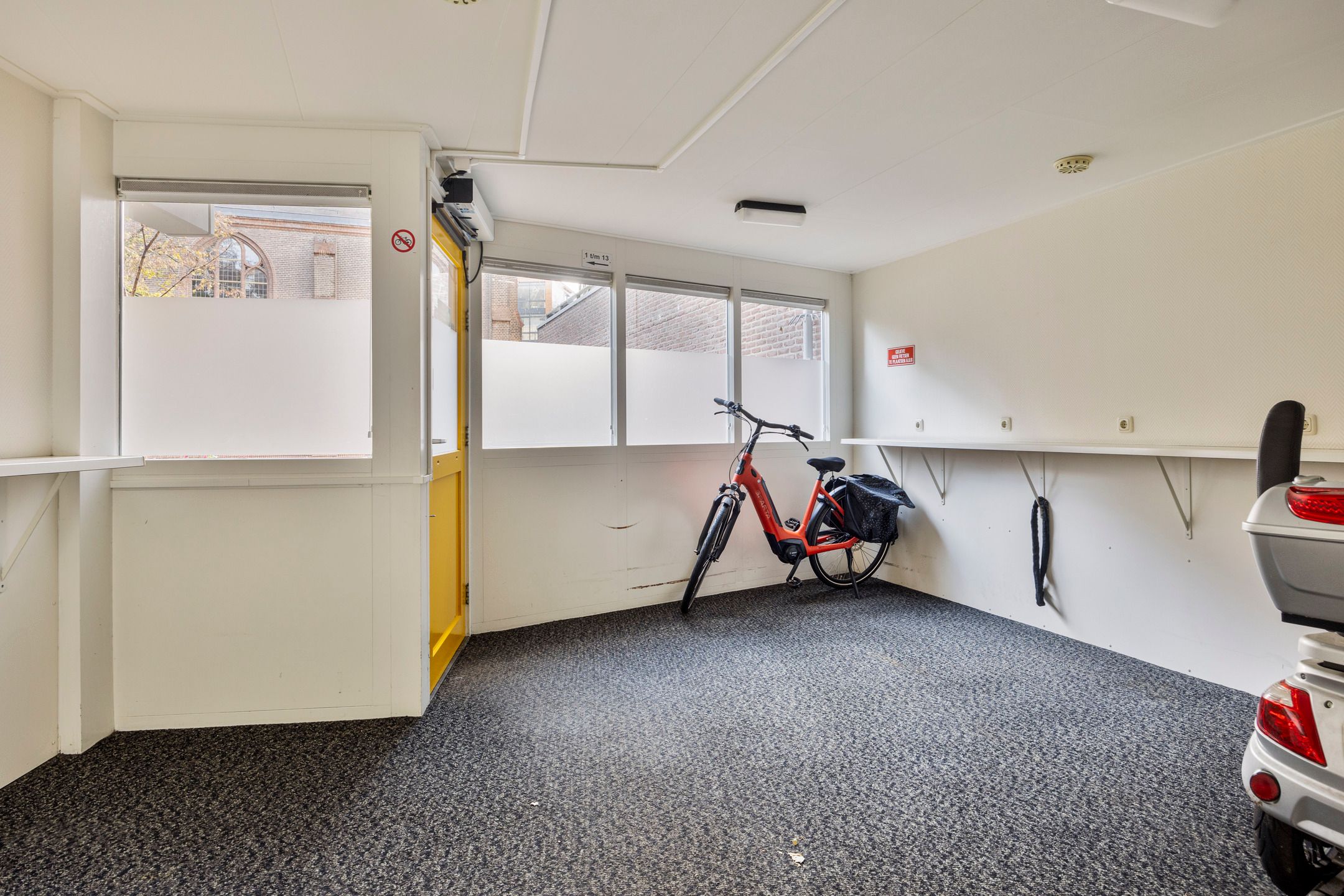 Foto 24 van Kalverstraat 51