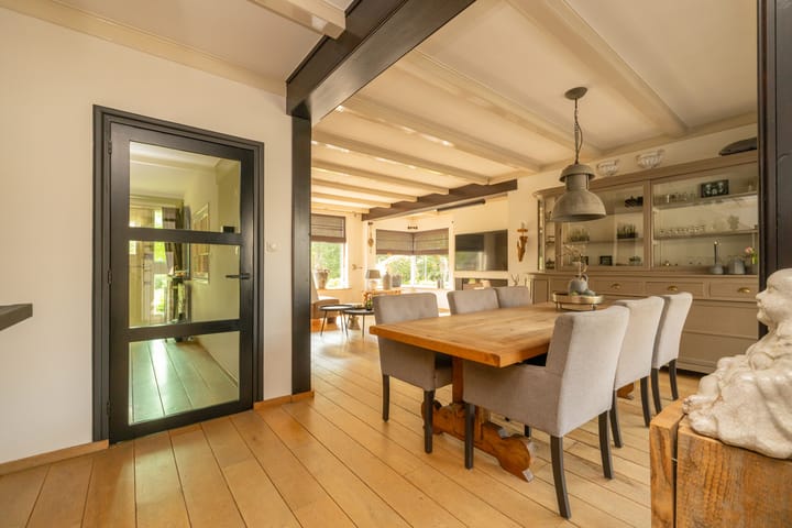 Foto 11 van Carillonstraat 2