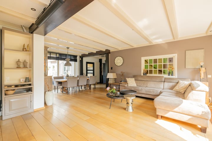 Foto 16 van Carillonstraat 2