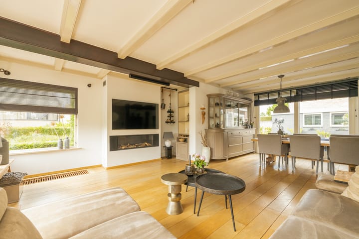 Foto 17 van Carillonstraat 2