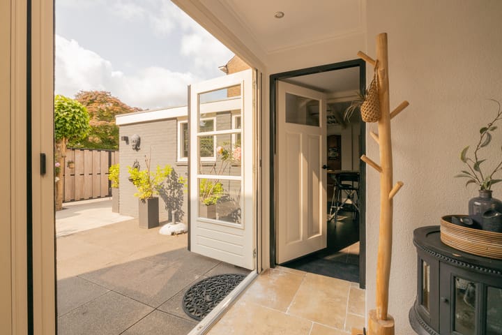 Foto 25 van Carillonstraat 2