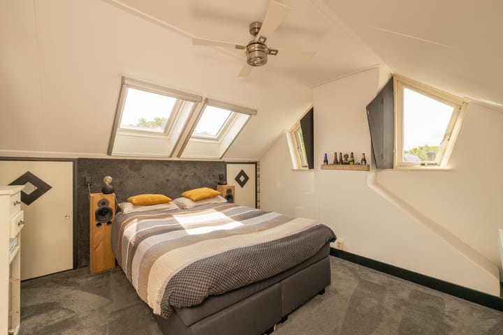 Foto 49 van Carillonstraat 2