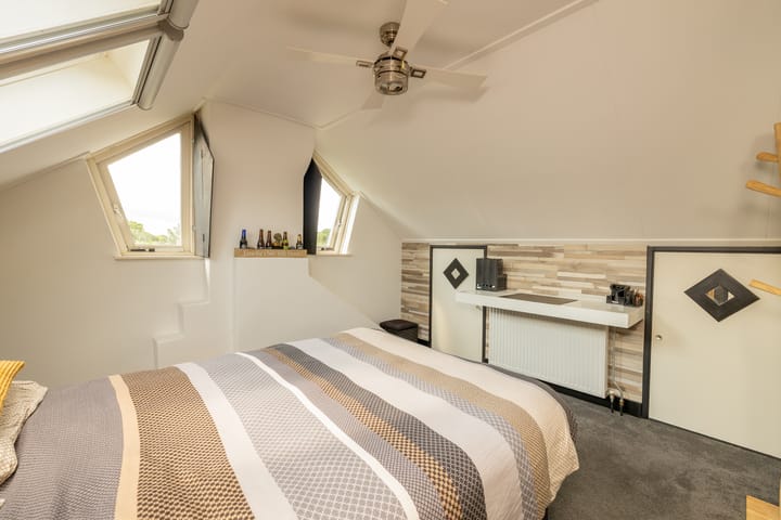 Foto 50 van Carillonstraat 2