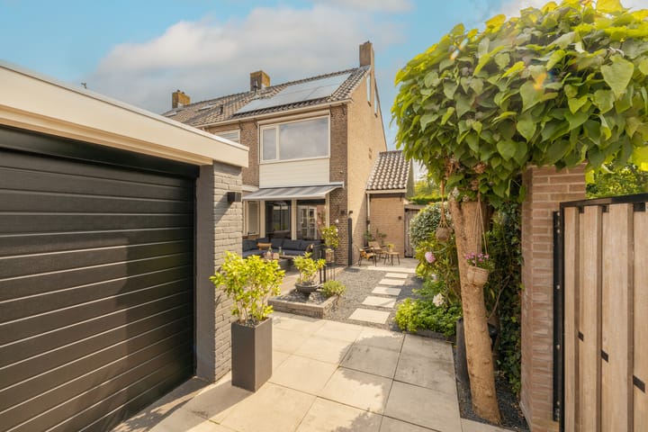 Foto 55 van Carillonstraat 2