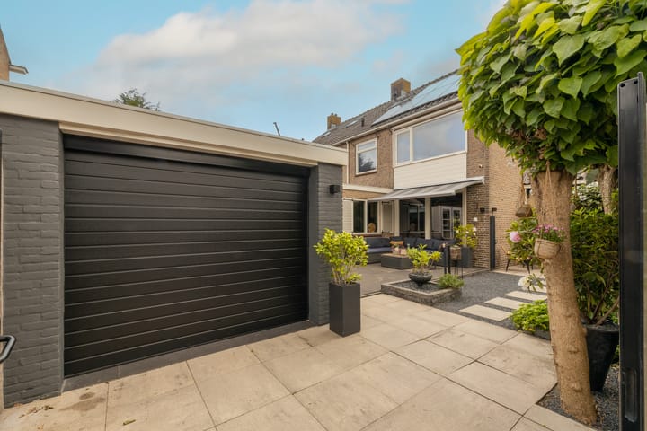 Foto 67 van Carillonstraat 2