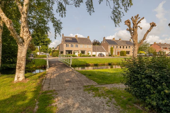 Foto 73 van Carillonstraat 2