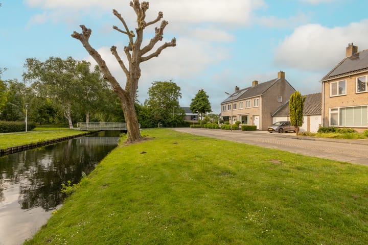 Foto 82 van Carillonstraat 2