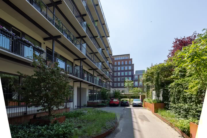 Foto 43 van Calandstraat 45-E